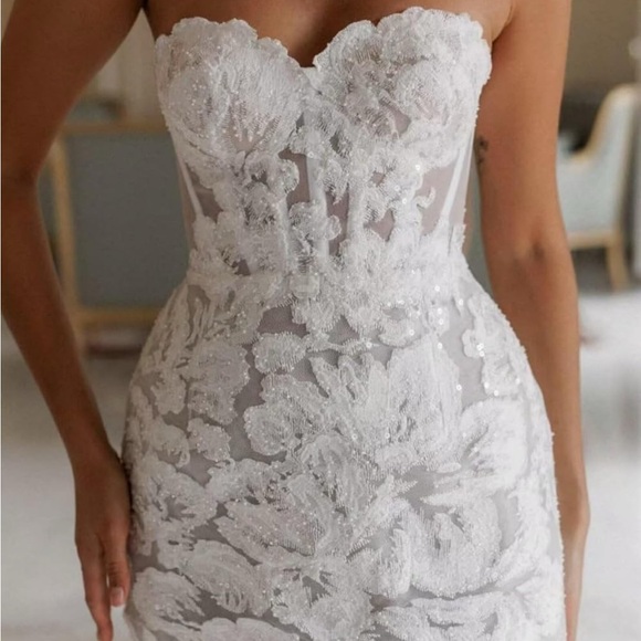 White Strapless Sweetheart Sheath Dress for Weddings - Picture 2 of 4